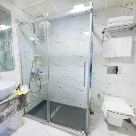 Hotel Parmada 3*