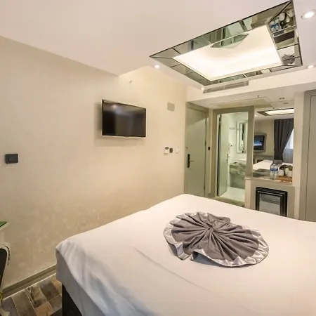Parmada Hotel 3*