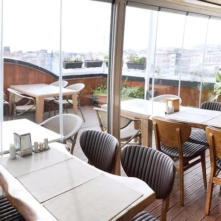 Parmada Hotel