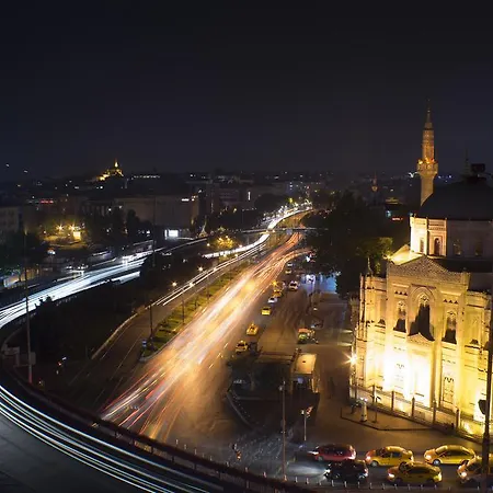 Parmada Hotell Istanbul