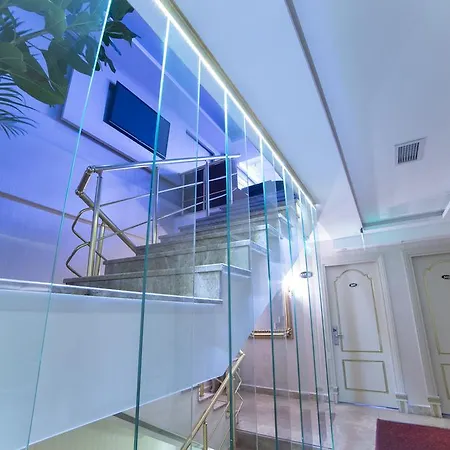 Hotel Parmada 3*