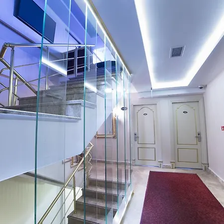 Parmada Hotel